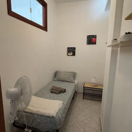 Na Za' Pina Daire Cefalù